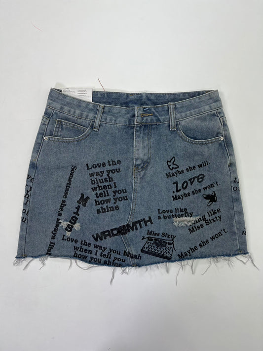 graphic print denim skirt